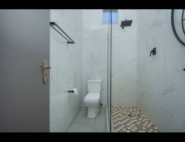 1 bed property to rent in NORTHCLIFF